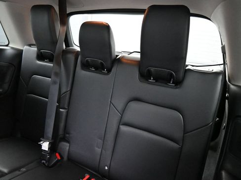 Used 2023 Nissan Pathfinder SL w/ SL Premium Package FWD image 20