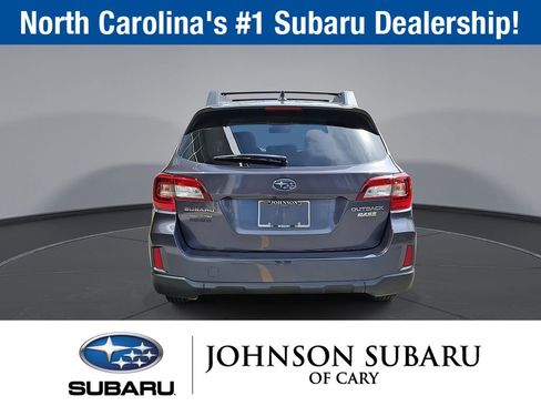 Used 2017 Subaru Outback 2.5i Premium image 24