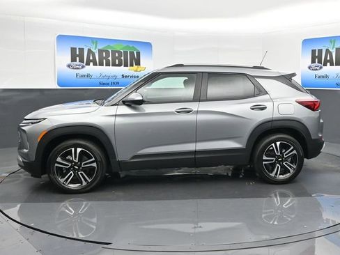 New 2026 Chevrolet TrailBlazer LT w/ Convenience Package image 2