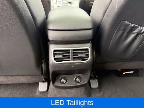 Used 2023 Hyundai Santa Fe SEL w/ Premium Package AWD/4WD image 18