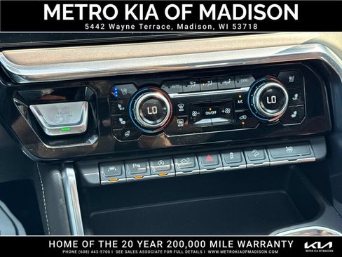 Used 2024 GMC Sierra 1500 Denali Ultimate AWD/4WD image 24