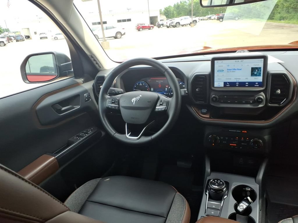 Used 2024 Ford Bronco Sport Outer Banks w/ Tech Package AWD/4WD image 6
