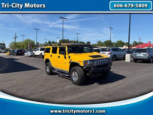 Used 2005 HUMMER H2 w/ Preferred Equipment Group AWD/4WD image 1