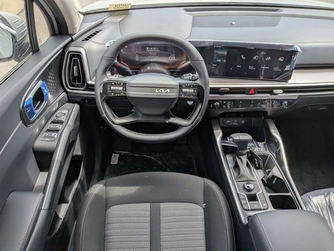New 2026 Kia Sorento LX FWD image 29