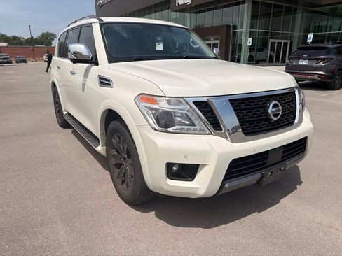 Used 2020 Nissan Armada Platinum w/ Captain's Chairs Package AWD/4WD image 2