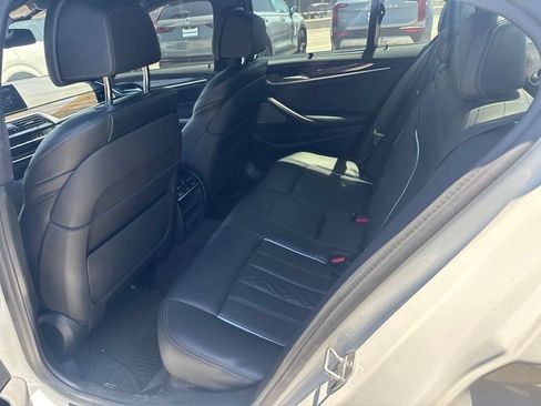 Used 2020 BMW M550i xDrive w/ Executive Package AWD/4WD image 16