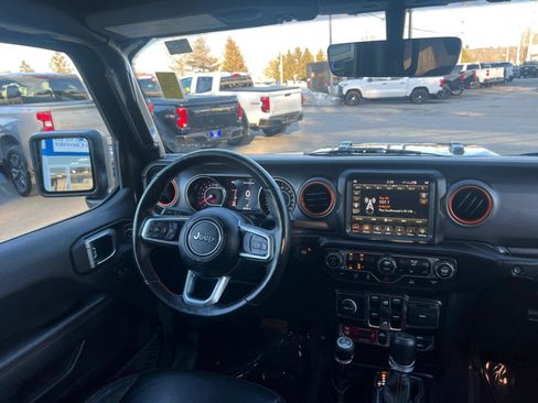 Used 2022 Jeep Gladiator Mojave w/ LED Lighting Group image 34