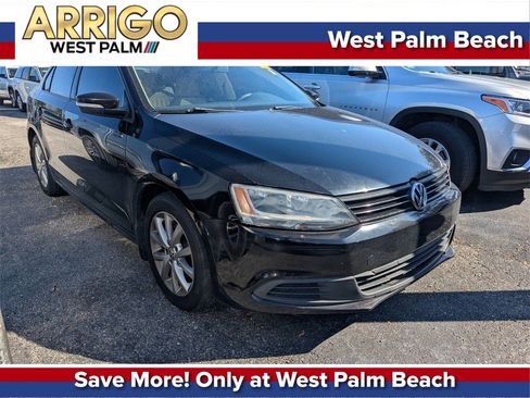 Used 2012 Volkswagen Jetta SE image 1