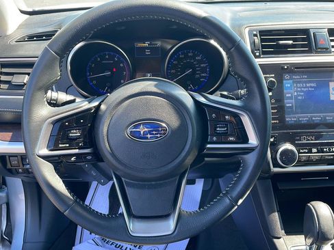 Used 2018 Subaru Outback 2.5i Limited AWD/4WD image 13