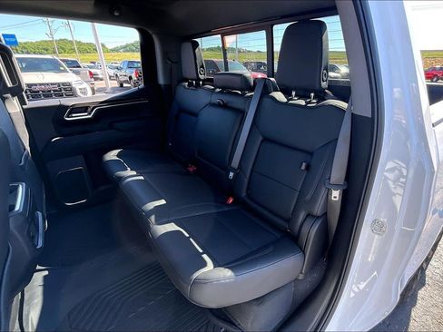 New 2026 Chevrolet Silverado 1500 LT Trail Boss w/ LT Trail Boss Premium Package AWD/4WD image 10
