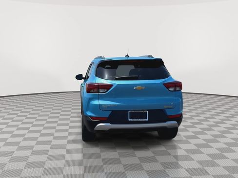Used 2025 Chevrolet TrailBlazer LT AWD/4WD image 7