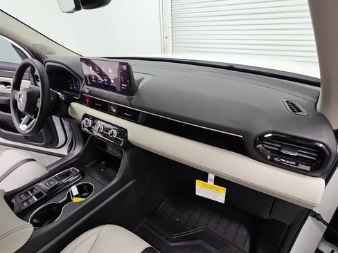 New 2026 Honda Pilot Touring image 41