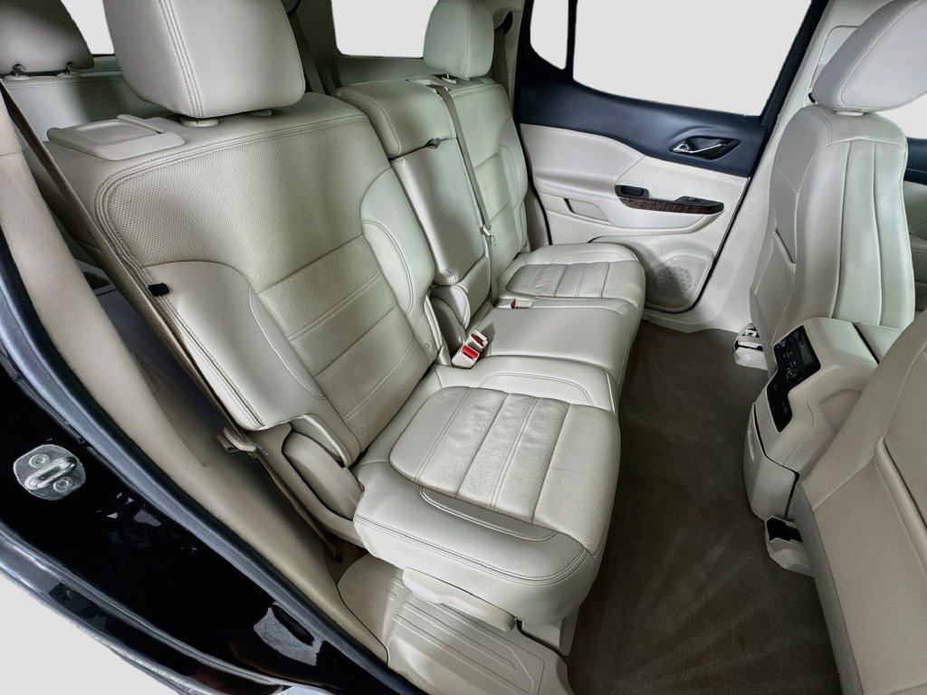 Certified 2023 GMC Acadia Denali FWD image 29