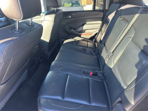 Used 2018 GMC Yukon XL SLT w/ Open Road Package image 12