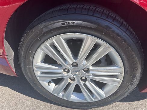 Used 2015 Lexus ES 350 w/ Premium Package FWD image 15
