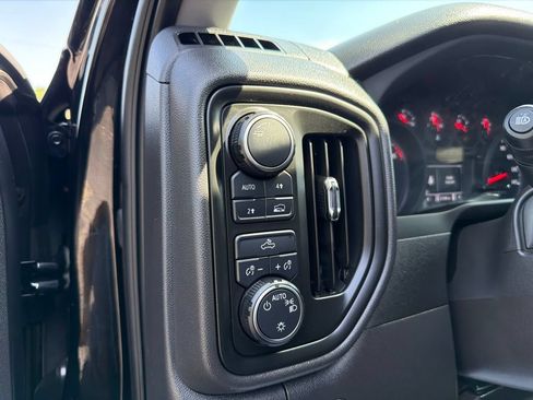 Used 2025 Chevrolet Silverado 1500 Custom w/ LPO, Dark Essentials Package AWD/4WD image 14
