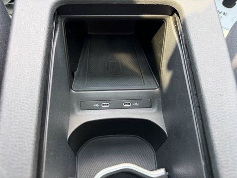 Used 2021 Volkswagen ID.4 Pro S RWD image 38