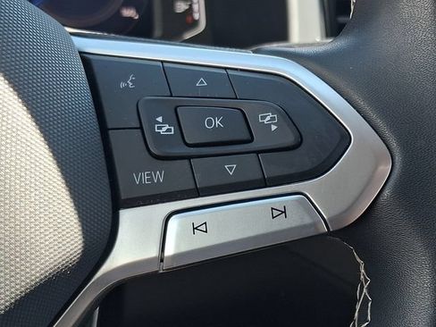 Used 2023 Volkswagen Atlas SE AWD/4WD image 22