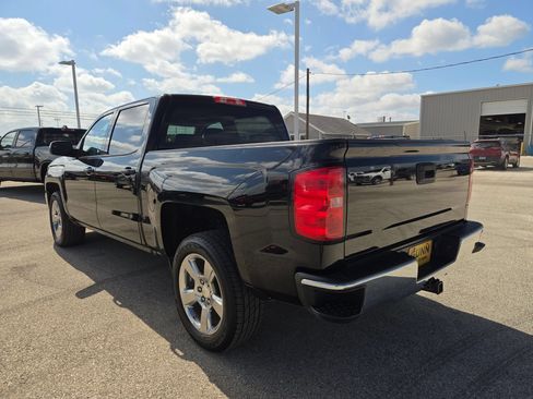 Used 2018 Chevrolet Silverado 1500 LT w/ Texas Edition RWD image 5