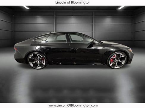 Used 2024 Audi RS 7 Performance w/ Black Optic Package AWD/4WD image 8