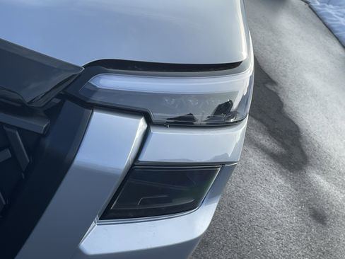 New 2026 Subaru Outback Limited image 10