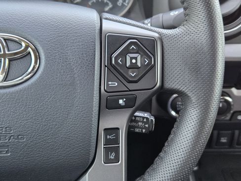 Used 2020 Toyota Tacoma TRD Pro AWD/4WD image 41