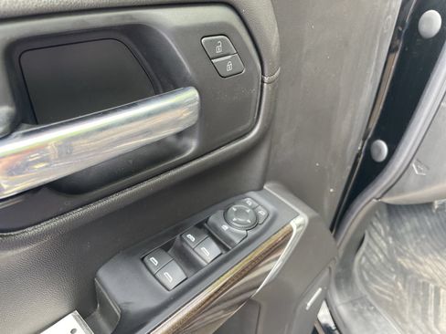 Used 2020 Chevrolet Silverado 1500 RST AWD/4WD image 17