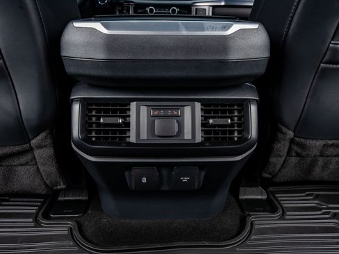 Used 2025 Ford F150 Raptor image 32