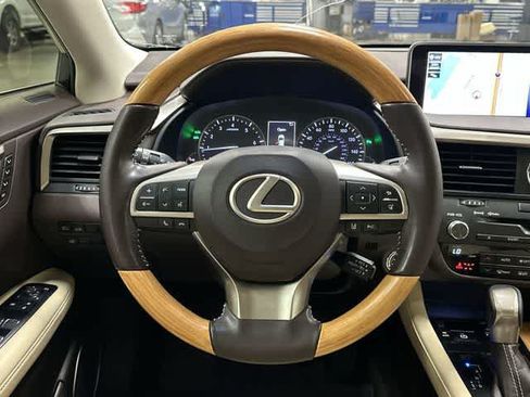 Used 2018 Lexus RX 350L FWD image 15
