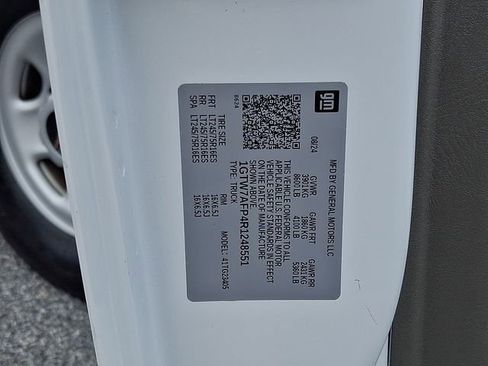 Certified 2024 GMC Savana 2500 w/ Driver Convenience Package RWD image 24