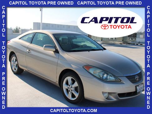 Used 2005 Toyota Solara SLE image 1