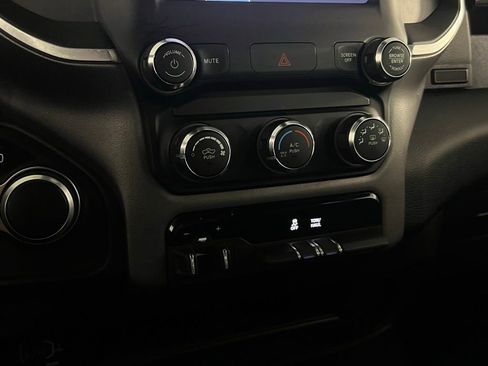 Used 2024 RAM 2500 Big Horn w/ Bed Utility Group image 19