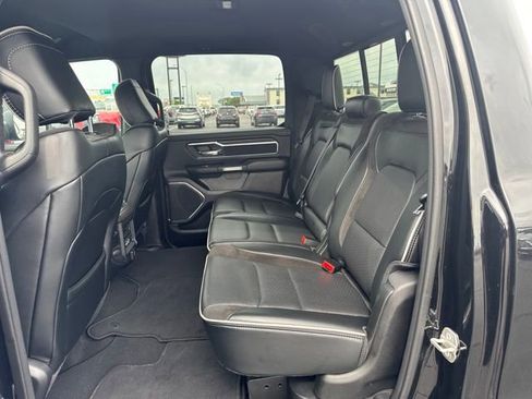 Used 2025 RAM 1500 Laramie AWD/4WD image 19