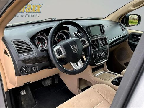 Used 2013 Dodge Grand Caravan Crew w/ Driver Convenience Group FWD image 16