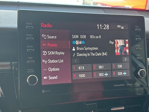 Used 2022 Toyota Camry XSE FWD image 16