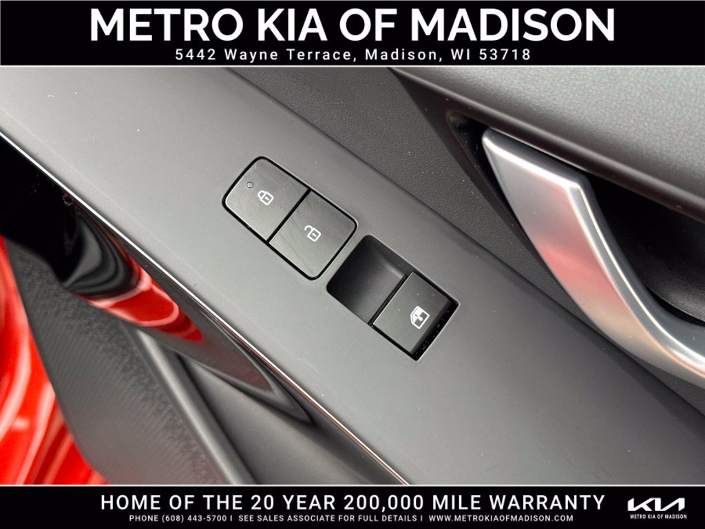 Used 2023 Kia Niro Wave w/ Wave Preserve Package FWD image 44