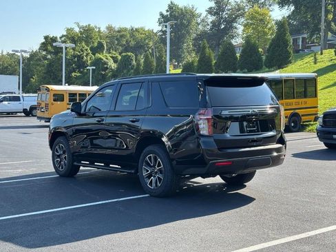 Certified 2022 Chevrolet Tahoe Z71 w/ Luxury Package AWD/4WD image 5