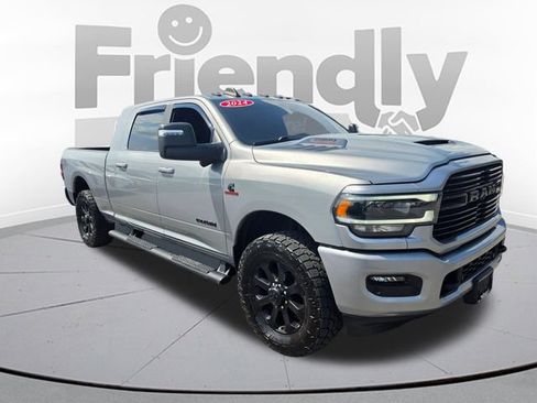 Used 2024 RAM 2500 Laramie w/ Night Edition AWD/4WD image 3