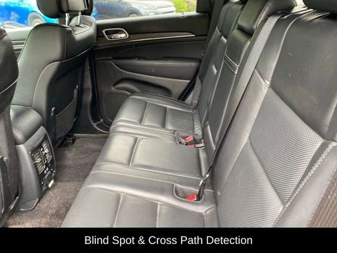 Used 2018 Jeep Grand Cherokee High Altitude AWD/4WD image 12