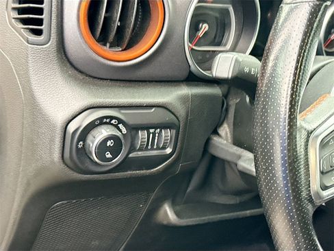 Used 2021 Jeep Gladiator Mojave w/ Auxiliary Switch Group image 11