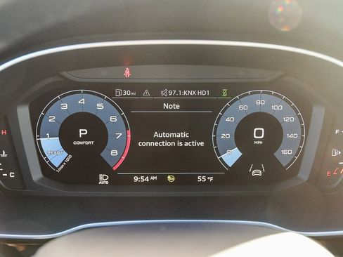 Used 2024 Audi Q3 2.0T Premium image 21