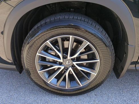 Used 2025 Lexus NX 300h AWD w/ Luxury Package image 10