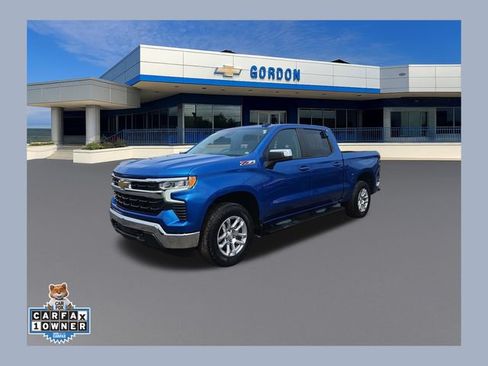 Used 2023 Chevrolet Silverado 1500 LT w/ Z71 Off-Road Package AWD/4WD image 1