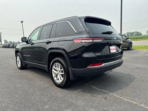 Used 2025 Jeep Grand Cherokee Laredo X w/ Luxury Tech Group I AWD/4WD image 30