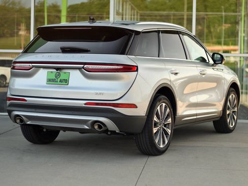 Used 2020 Lincoln Corsair Reserve w/ Equipment Group 202A image 8