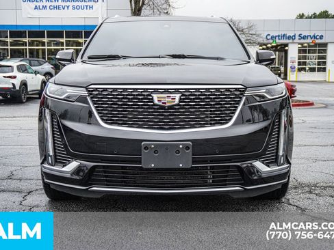 Used 2023 Cadillac XT6 Premium Luxury w/ Technology Package image 12