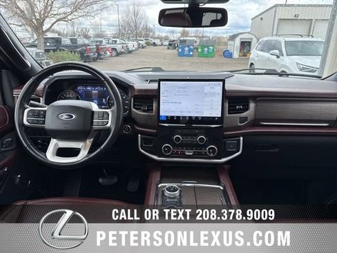 Used 2024 Ford Expedition Max Limited image 16