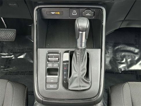 Used 2025 Honda CR-V LX image 19
