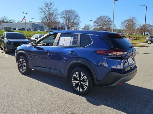 Used 2023 Nissan Rogue SV image 7