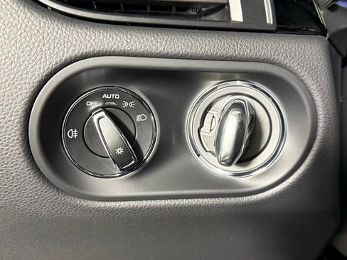 New 2026 Porsche Macan S image 36